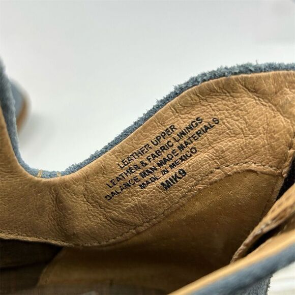 Born Women's Arula Blue Suede Ankle Booties Size 7.5 Casual Fall Back Zipper - Picture 15 of 15